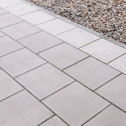 бетонное мощение